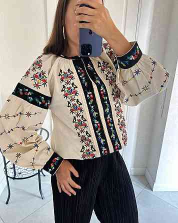 Женская современная вышиванка молочного цвета под старинный домотканый лен коттон 80% полиэстер 20% 46 Одесса