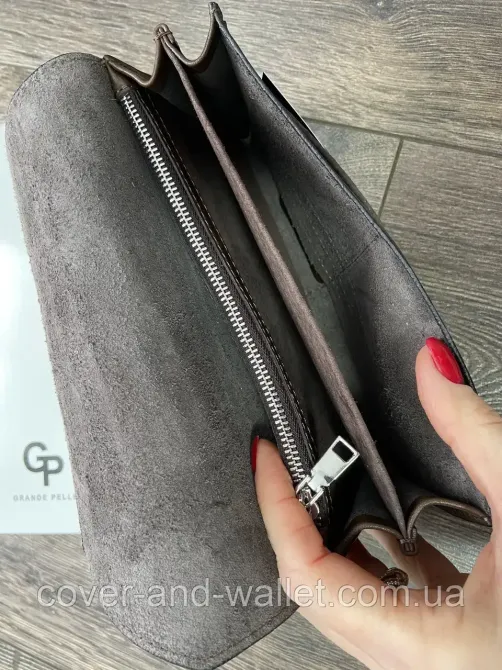 Женский длинный кошелёк из глянцевой кожи цвет шоколад Grande Pelle Festa 513620 Киев - изображение 3