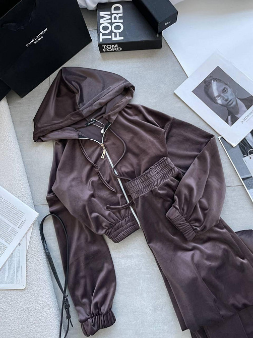 Женский прогулочный оверсайз костюм двойка: кофта и штаны турецкий велюр. Шоколадный Одесса - изображение 4