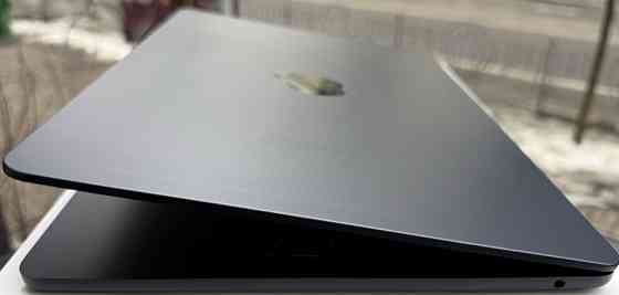 Ноутбук Open Box MacBook Air M3 8/256gb Midnight Киев
