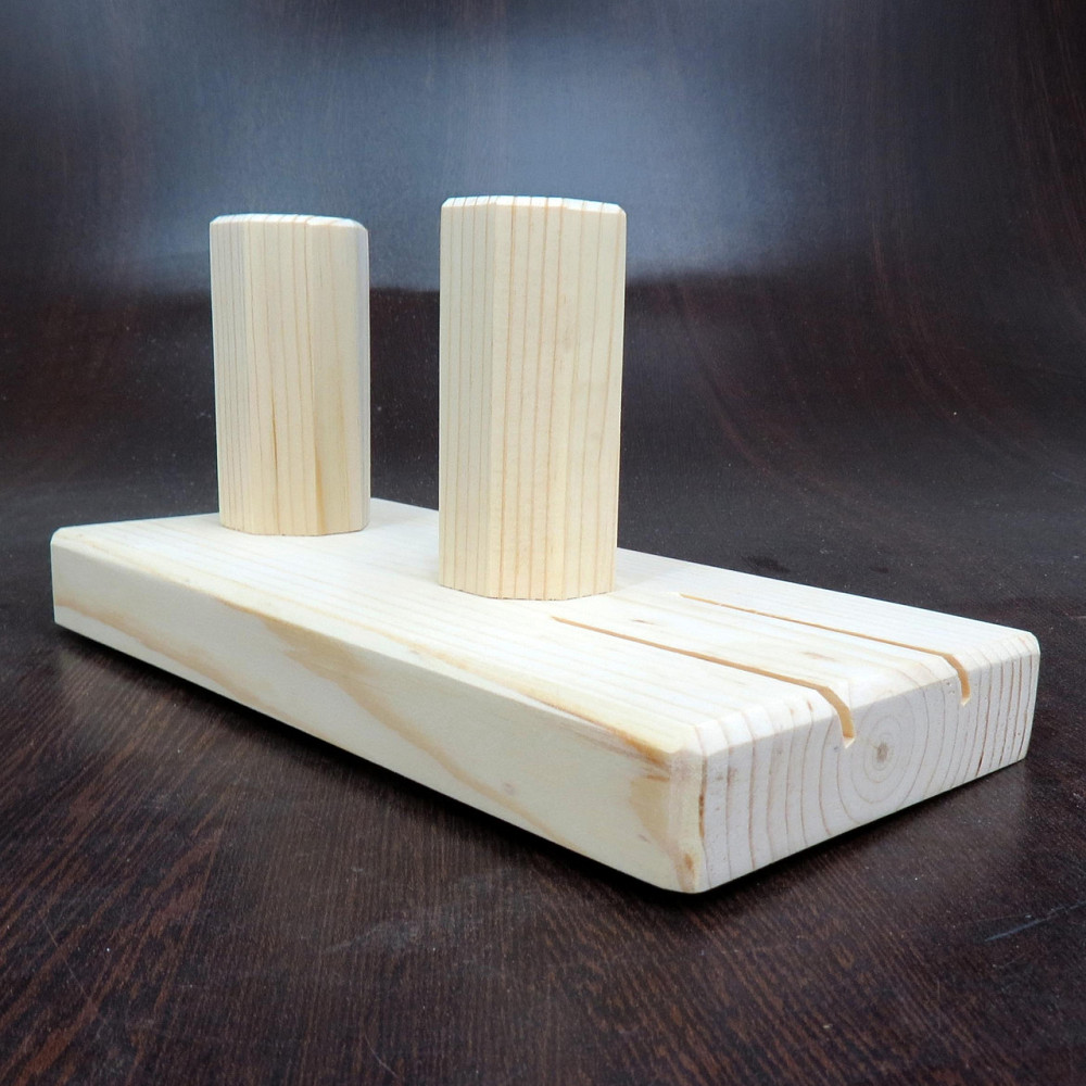 Настенный держатель гитары 