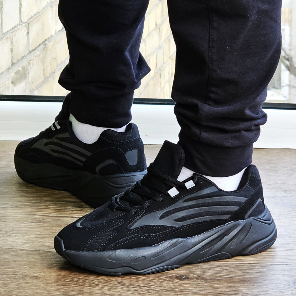 Кросівки Adidas Boost 700 Чорні Чоловічі Адідас Замшеві (розміри: 41,42,43,44,45,46) - 66-6 Дніпро - фото 4