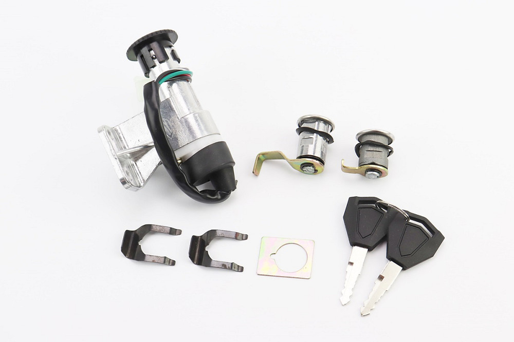 Замки к-кт (запалювання, сидіння, багажник), тип 2 Киев - изображение 2