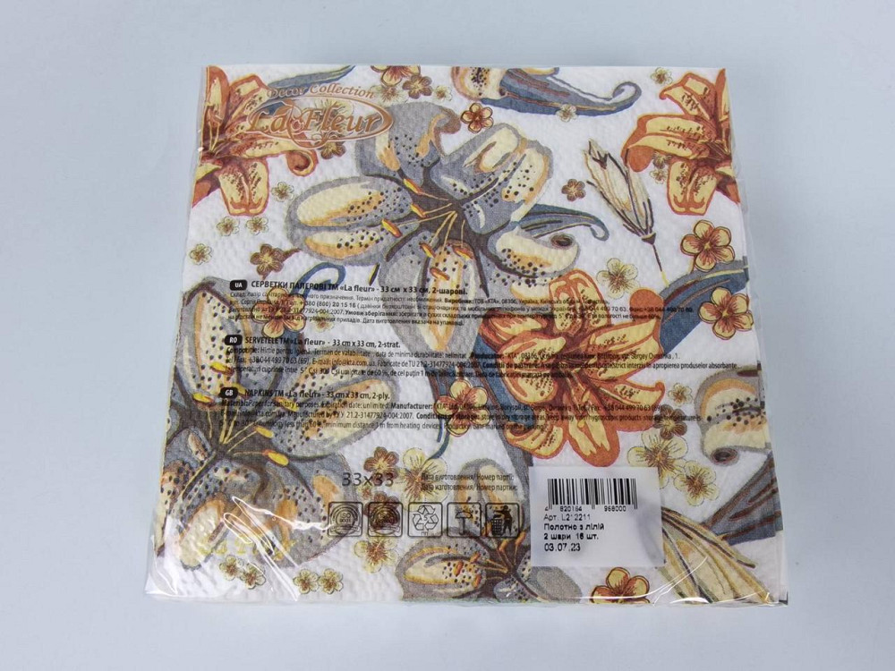 Двухслойная цветочная салфетка (ЗЗхЗЗ, 16шт)  La Fleur Полотно из лилий 508 (1 пачка) Харьков - изображение 2