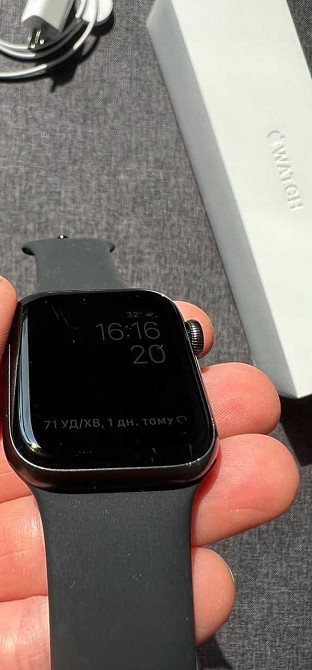 Apple Watch 5 (40mm) Space Grey Aluminum Case Black Sport Bend. Харків - фото 6