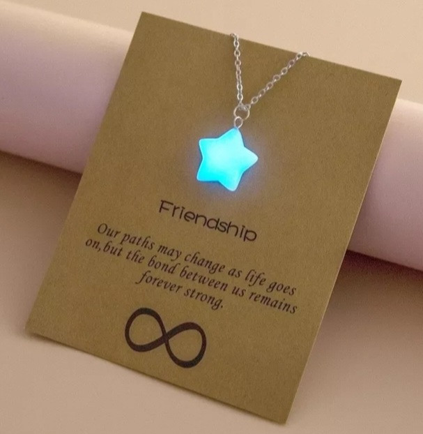 Кулон светящийся в темноте 