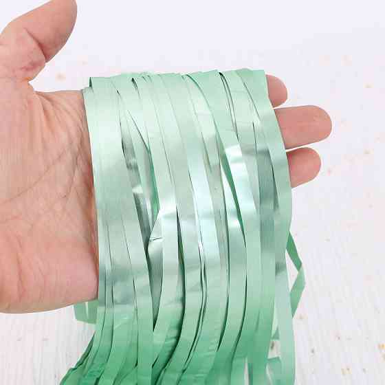 Дощик для фотозони матовий прикраса 245 см на 92 см зелений Київ