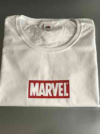 Женская\Мужская футболка с надписью MRVEL Черновцы