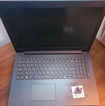 Ноутбук: Lenovo i5-8250U 8 ядер, 8/512SSD. Київ