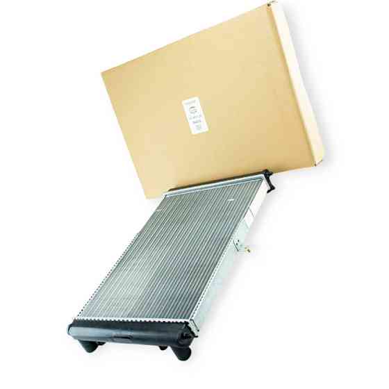 Радіатор охолодження двигуна Іж 2126 ОДА Мукачево