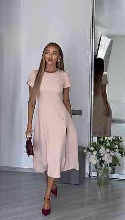 Жіноче стильне романтичне плаття з розрізом костюмне Бежевий, 44/46 Одеса