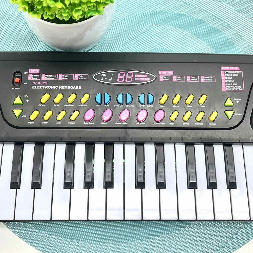 Синтезатор дитячий з мікрофоном 37 клавіш Чорний (Q-802) Чернігів - фото 2