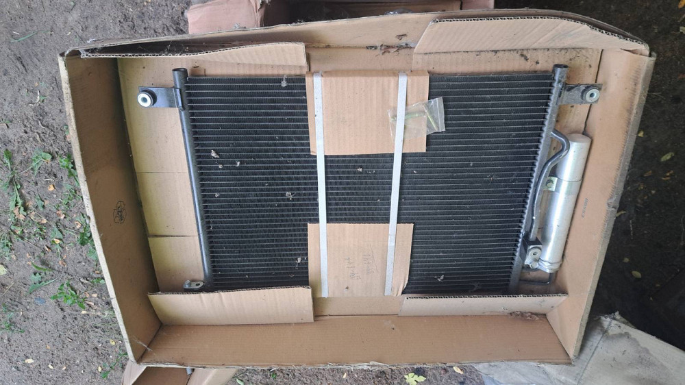 Радиатор кондиционера для Chevrolet Lacetti 2003–2015 годов. Киев - изображение 1