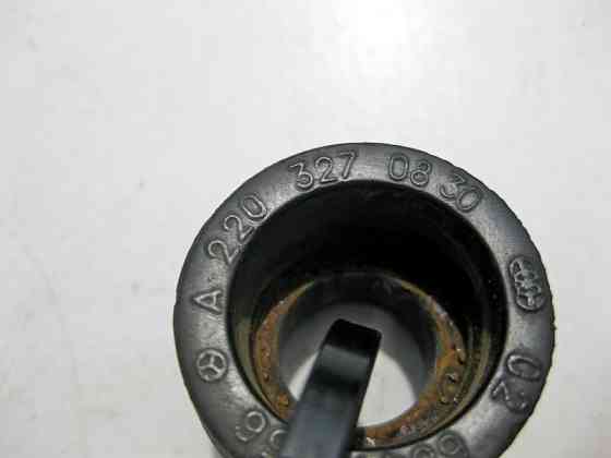 Mercedes-Benz  A2203270830 Гумовий буфер кронштейна компресора пневмопідвіски S-class short W220 CL C216 S-class short W221 S-class long V220 S-class  Одеса