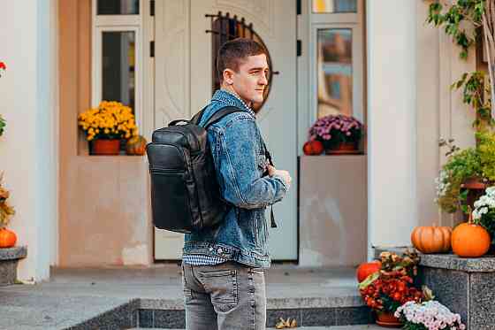 Кожаный городской мужской рюкзак классический черный из натуральной кожи качественный Tiding Bag Киев