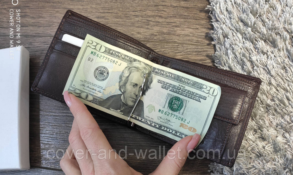 Коричневий шкіряний чоловічий гаманець без застібки із затиском для купюр Boston Київ - фото 4