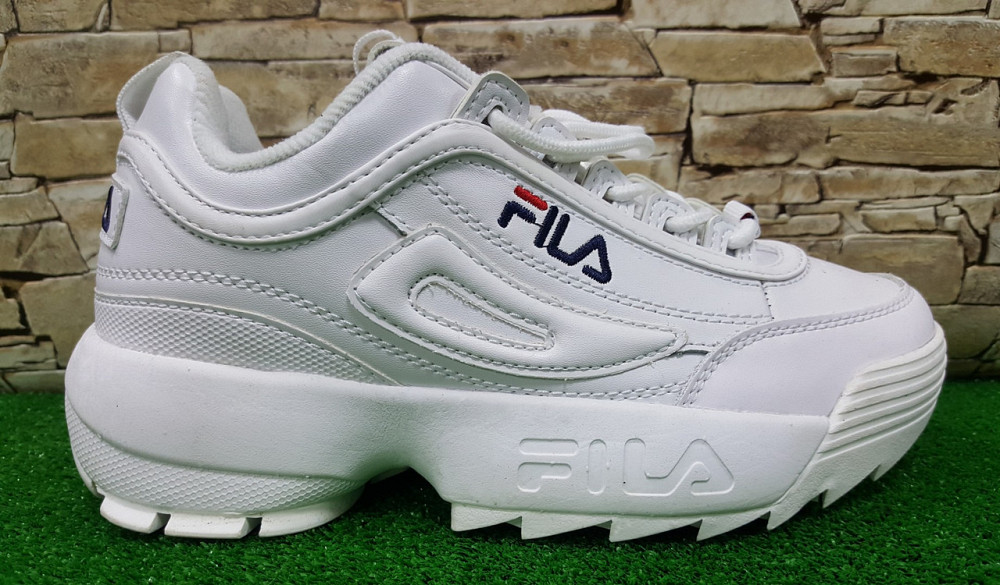 Женские кроссовки FILA Disruptor II 