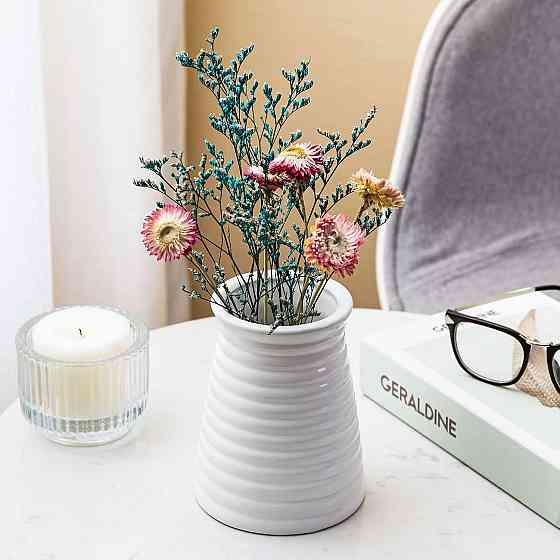 Мінімалістична біла керамічна ваза (товар з вітрини) Луцьк