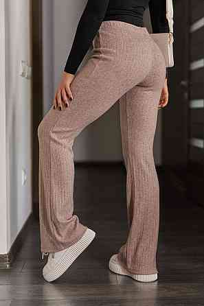 Женские трикотажные штаны в рубчик 