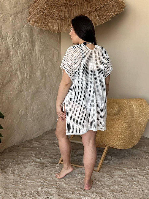 Пляжна туніка жіноча великого розміру накидка на купальник PLUS SIZE ажурна коротка вільного крою біла Одеса - фото 16