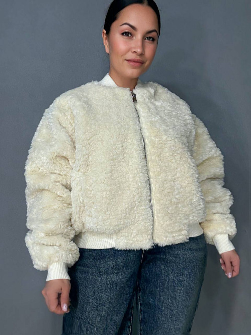 Шуба женская Lady Yep 10016 мех тедди бомбер короткая оверсайз молочная, молочний, 42 Киев - изображение 9