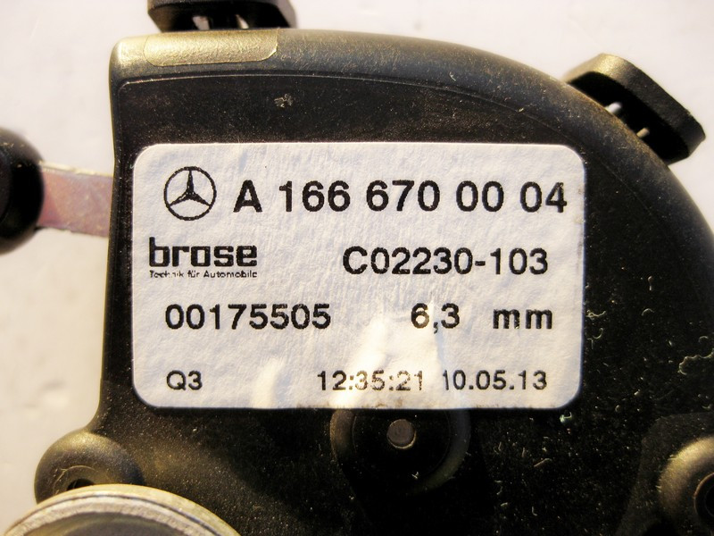 Mercedes-Benz  A1666700004 Висувний привід задньої лівої кватирки GL GLS X166 Одесса - изображение 3