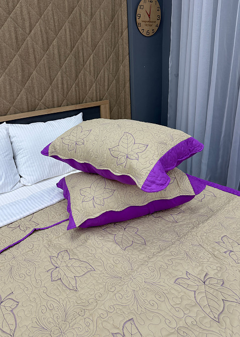 Покривало стьобане з наволочками Expo Trade листя 220x220 (+-10 см) бежевий з лавандовим (85-148) Київ - фото 8