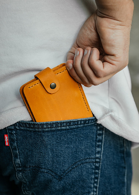 Чоловічий гаманець із натуральної шкіри, місткий гаманець, чоловічий на кнопці гаманець із Crazy HorseMasterSem Київ - фото 7