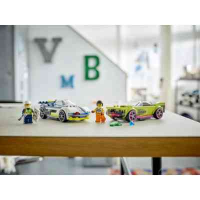 Конструктор LEGO City Преследование маслкара на полицейском автомобиле 213 деталей (60415) Винница