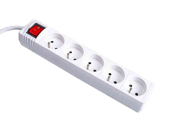 Подовжувач електричний "Keltin" побутовий IP20 із заземленням і вимикачем  3 метра 5 гнізда білий Стрый