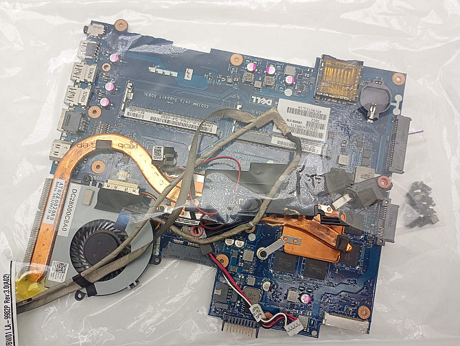 Материнська плата для ноутбука Dell Inspiron 5537 (Б клас) Луцьк - фото 1