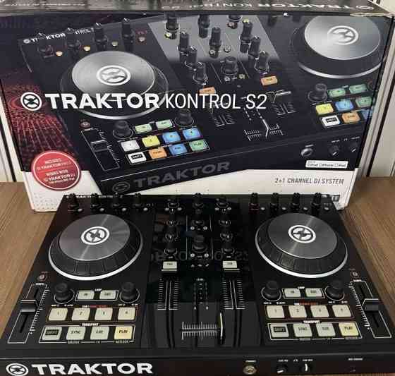 Native Instruments Traktor Kontrol S2 MK2  Dj Контроллер. Харьков