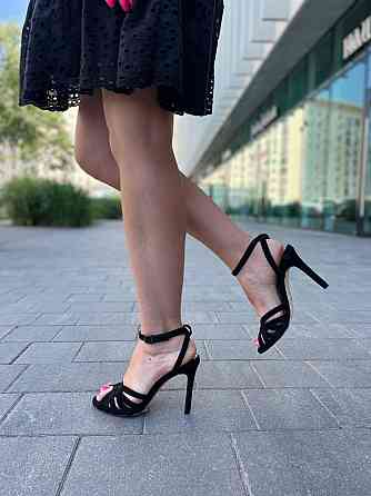 LIRIO Молодіжні босоніжки жіночі з натуральної замші на шпильці чорні класичні LIRIO L0332/9510 Коломыя