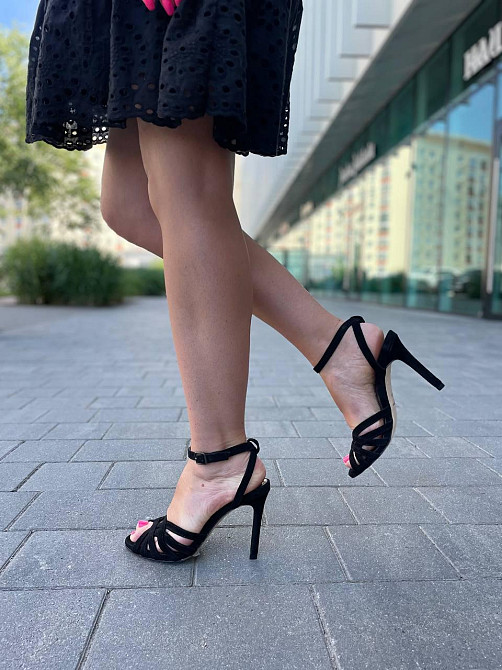 LIRIO Молодіжні босоніжки жіночі з натуральної замші на шпильці чорні класичні LIRIO L0332/9510 Коломыя - изображение 2