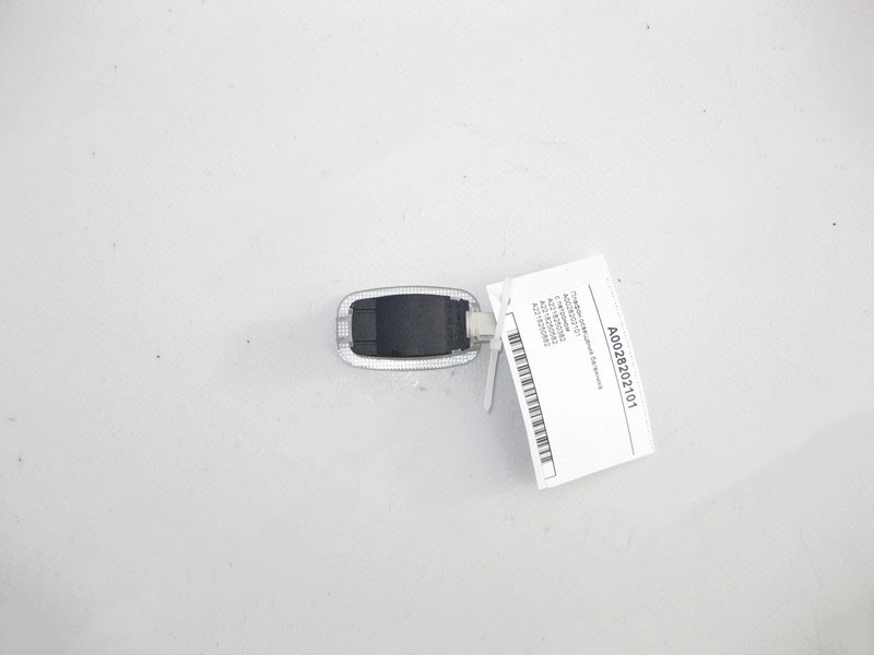 Mercedes-Benz  A0028202101 Плафон салону C-Class W205 GLC X253 E-class W212 SLK/SLC R172 E-Class Coupe C207 G-class W463 ML/GLE W166 GLE Coupe C292 AM Одесса - изображение 2