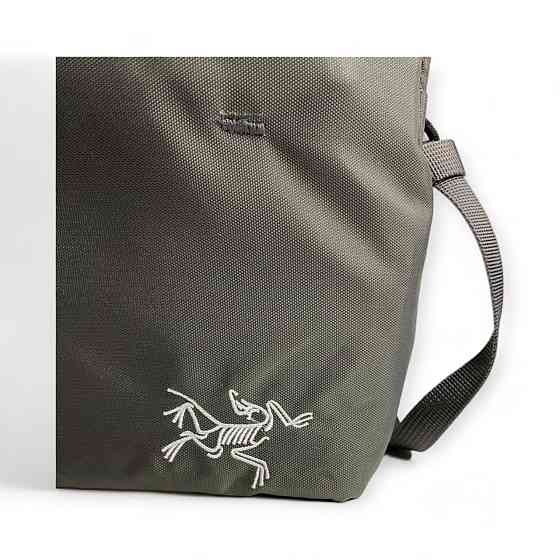 Сумка через плече Arcteryx Heliad 6L Crossbody темно-зелений Запоріжжя