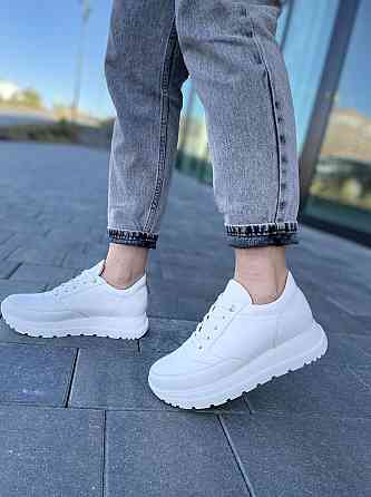 Masis Кросівки жіночі MASIS 9077 білі (весна-осінь, шкіра натуральна) (4996) 38 Коломыя