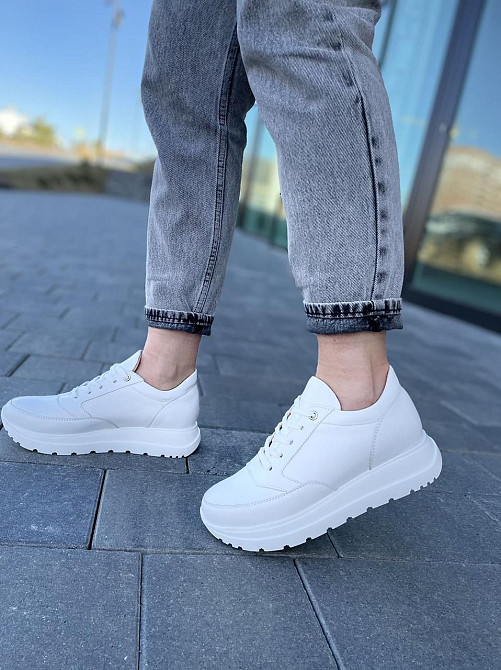 Masis Кросівки жіночі MASIS 9077 білі (весна-осінь, шкіра натуральна) (4996) 38 Коломыя - изображение 1