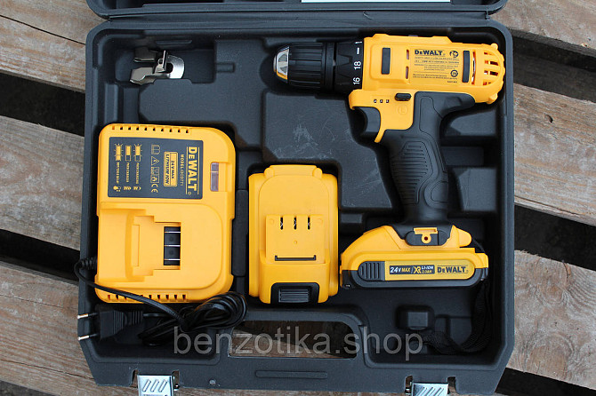 Акумуляторний шурупокрут DeWalt DCD 771 (2 акумулятори) Київ - фото 9
