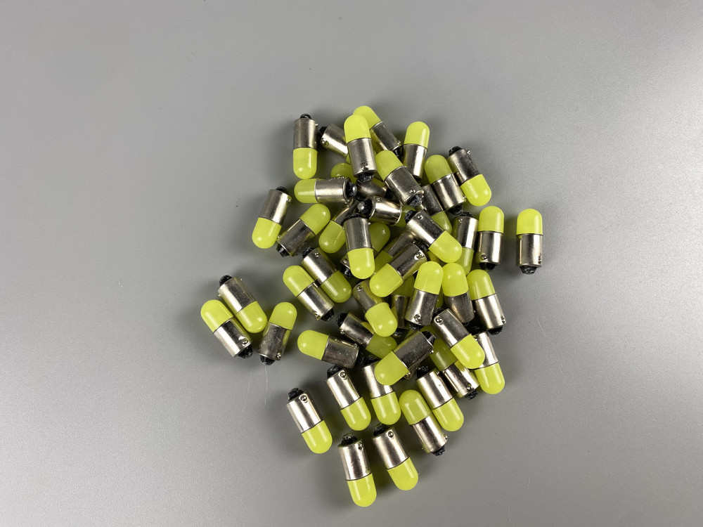 Лампа LED габаритних вогнів панелі приладів 12V цоколь BA9S, автомобільне освітлення Мукачево - фото 9