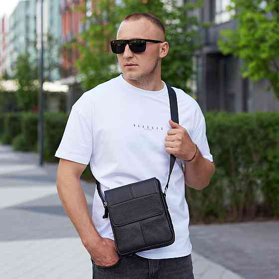 Мужская кожаная черная сумка через плечо Tiding Bag M1254A Каменское