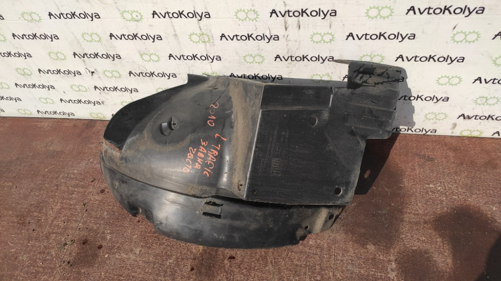 Підкрилок передній лівий (задня частина) Opel Vivaro 2007-2013 (8200508355) Ковель - фото 1