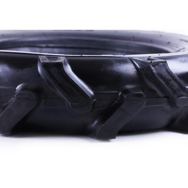 Покрышка с камерой 4.00*12  6PR на мототрактор, 