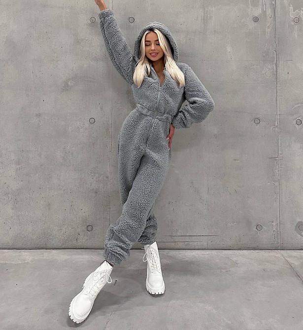 Жіночий теплий затишний комбінезон із капюшоном із хутра тедді Графіт, 46/48 Одеса - фото 8