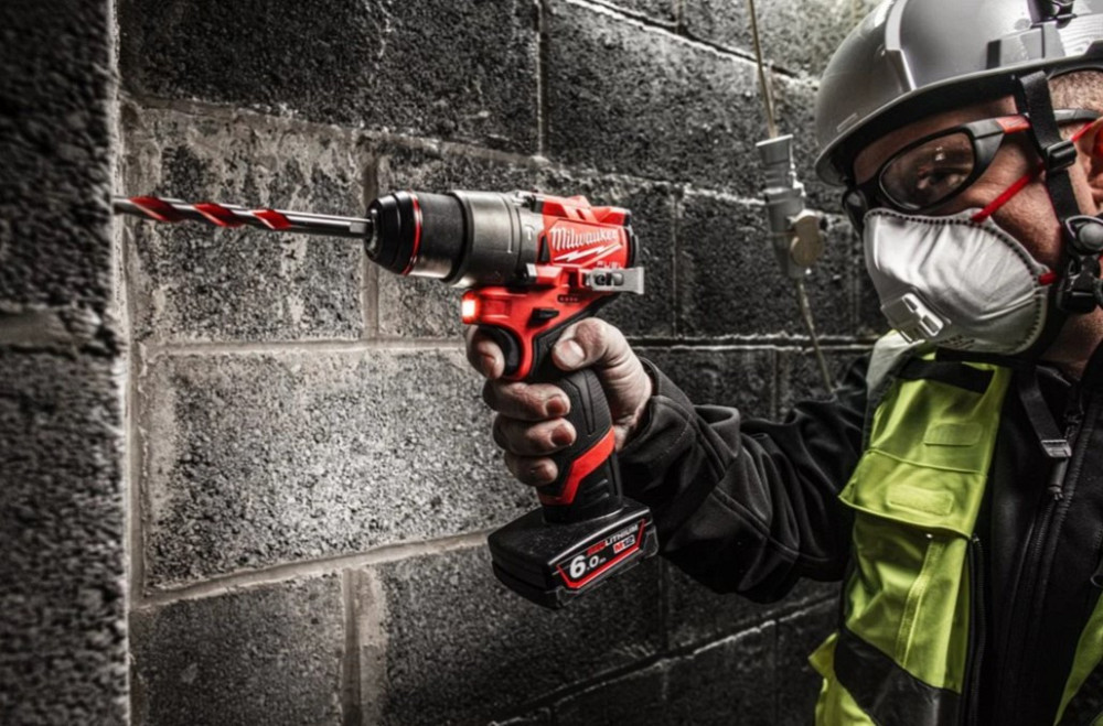 Дриль-шуруповерт акумуляторний безщітковий ударний MILWAUKEE M12 FPD2-202X (37Нм) (ЗУ+2Х2Ач+HDкейс) Одеса - фото 5