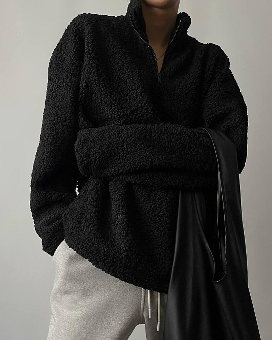 Жіночий стильний теплий оверсайз світшот букле баранчик Одеса - фото 6