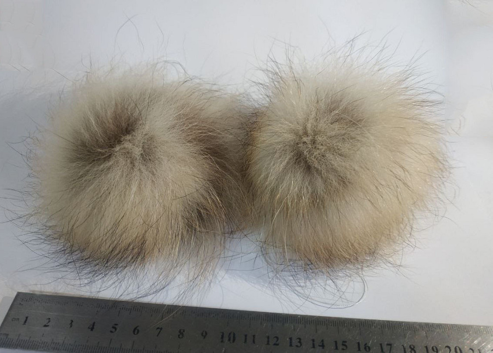 Помпон на шапку енот Харьков - изображение 1