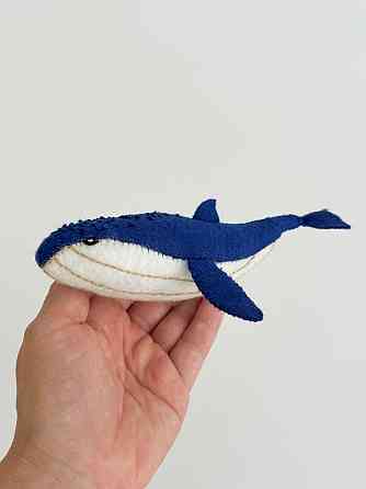 Мягкая фетровая игрушка синий кит ручной работы – безопасная развивающая игрушка Киев