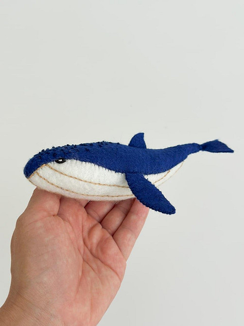 Мягкая фетровая игрушка синий кит ручной работы – безопасная развивающая игрушка Киев - изображение 1