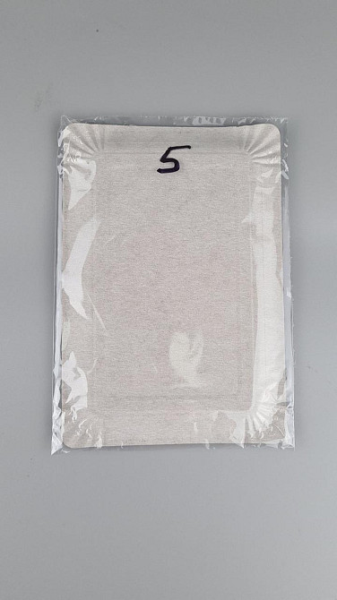 Тарілки святкові паперові 15 * 22 см "No 5" Фіолетовий квітковий візерунок 10 шт (1 пачка) Харків - фото 3